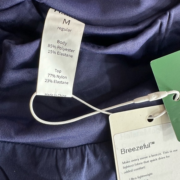 HALARA Breezeful Zipper Sleeveless Pocket Contrast MEDIUM Jumpsuit Patriot Blue - Picture 6 of 7